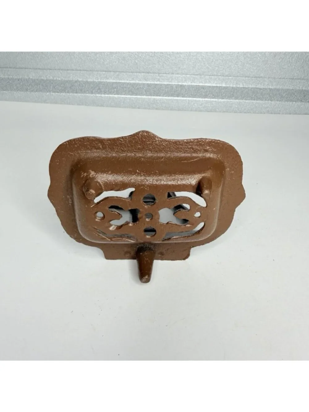 Cast Iron Water Pump Soap Dish Rustic Farmhouse Brown Footed Vintage Style